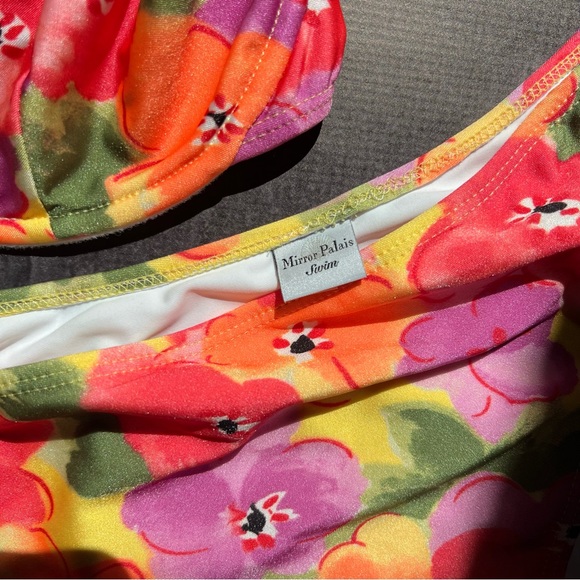 Mirror Palais juicy fruit bikini size: XL top and XXL bottom - Picture 3 of 8